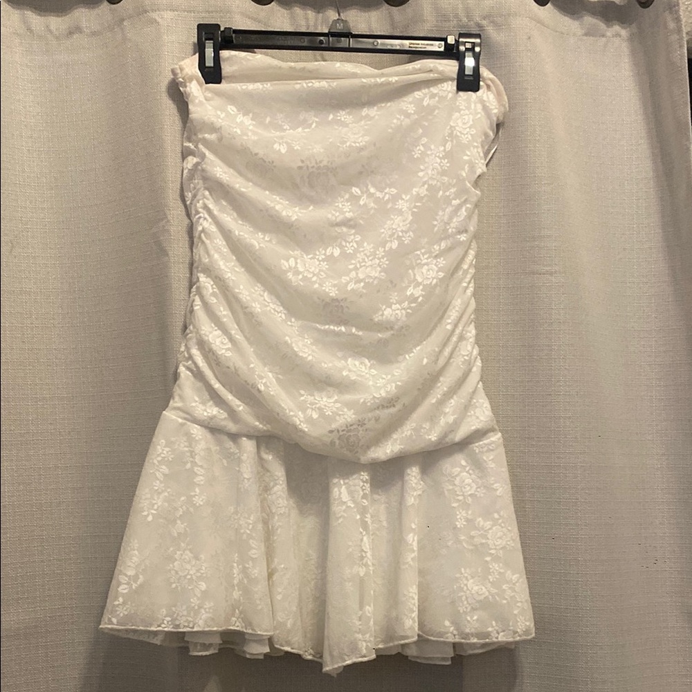 Stellah White Embellished Strapless Maxi Dress